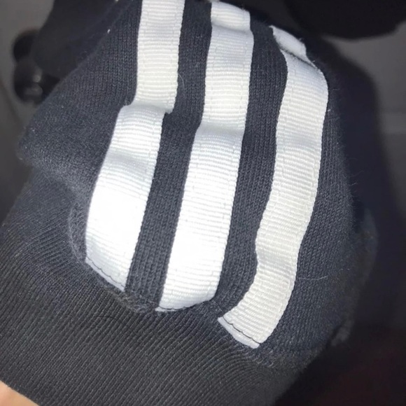 Adidas Cropped Hoodie - Picture 4 of 4